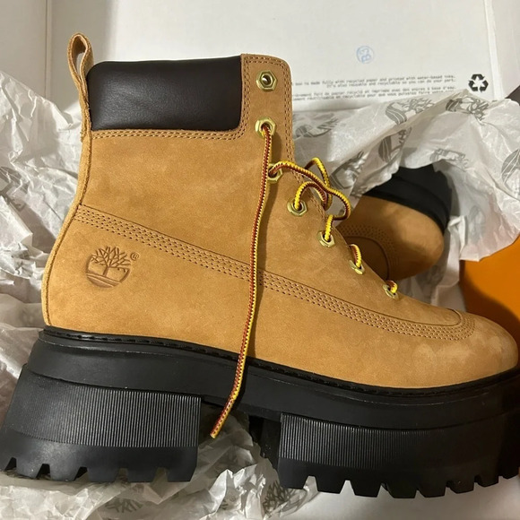 Timberland Sky 6 inch Lace Up Boots Leather Wheat Nubuck NEW NWT​​ - Picture 2 of 11